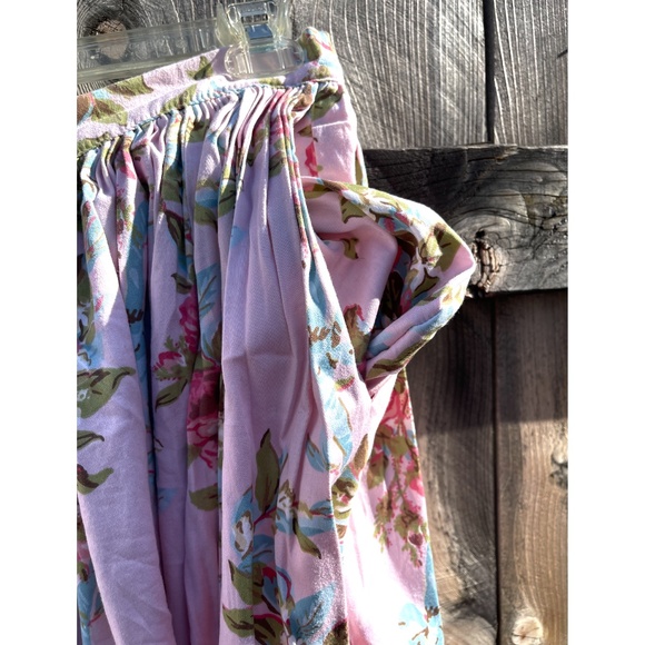 Pinup Couture Jenny Skirt Floral Ribbon Print in Size Medium - Picture 3 of 5